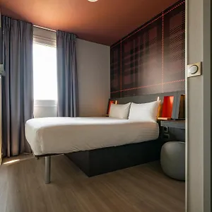 Easyhotel Paris Charles De Gaulle Villepinte 2*, Tremblay-en-France Frankrijk